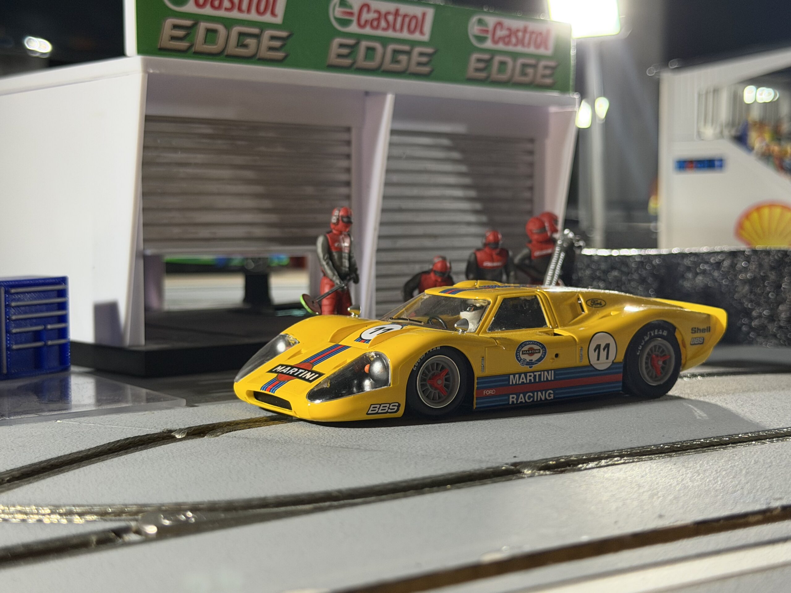 Tarifs activités pour particuliers à Lille : anniversaires, EVG/EVJF et sorties entre amis avec Good Time Racing
